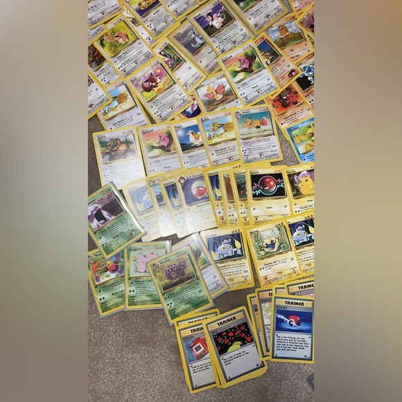 Vintage 1999-2000 Pokemon Cards Lot Of 500+ Holos/1st Ed/Shadowless/Base LP/MP - Picture 4 of 6